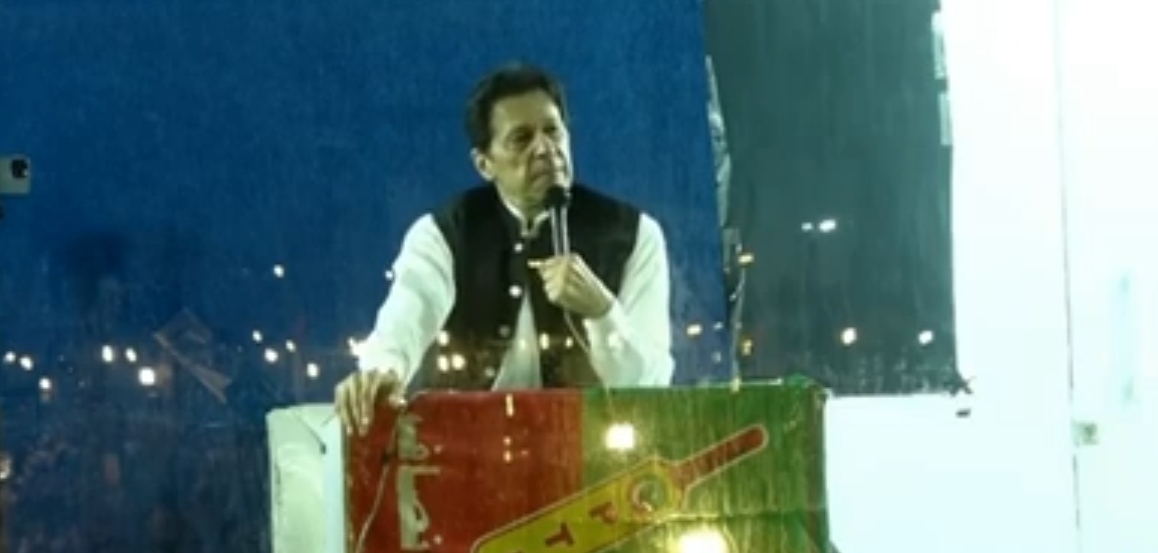 مینار پاکستان جلسہ: "ان کا ون پوائنٹ ایجنڈا ہے کہ عمران خان کو روکا جائے”