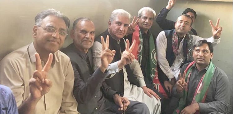 شاہ محمود