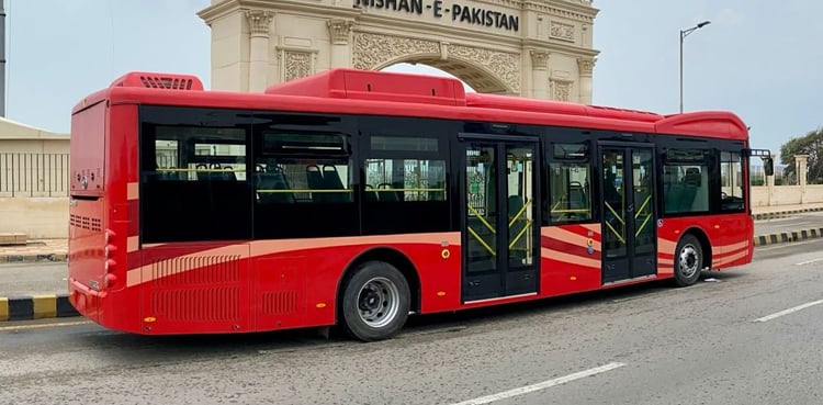 کراچی میں جمعے کو ریڈ لائن بسز چلیں گی یا نہیں؟ اعلان ہوگیا