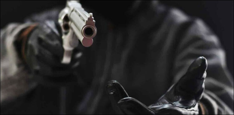 کراچی: کورنگی میں مسلح ڈاکو نے 2 شہری کو سرعام لوٹ لیا
