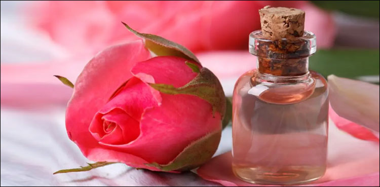 کیا آپ عرق گلاب کے یہ فوائد جانتے ہیں؟