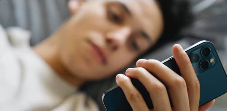 اسمارٹ فون آپ کو کن کن بیماریوں میں مبتلا کر سکتا ہے؟