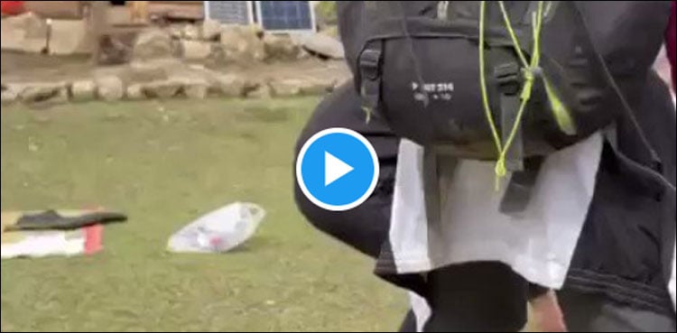 یونیورسٹی طلبہ کی بکرے کو تنگ کرنے کی ویڈیو وائرل، لوگوں کا شدید رد عمل
