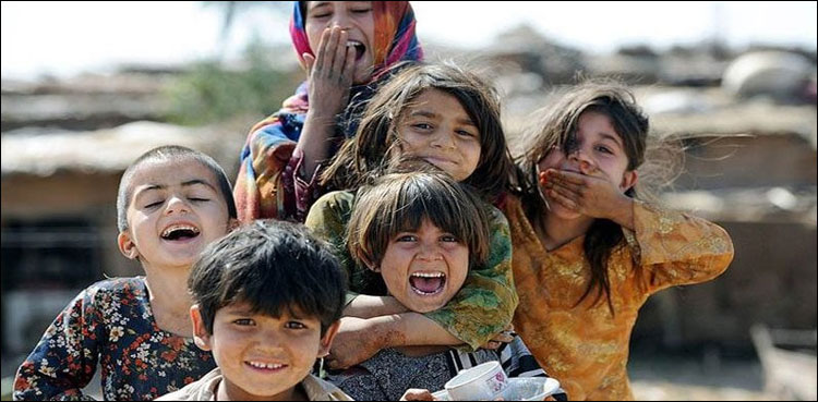پاکستان نے خوش رہنے والے ممالک کی فہرست میں خطے کے ممالک کو پیچھے چھوڑ دیا