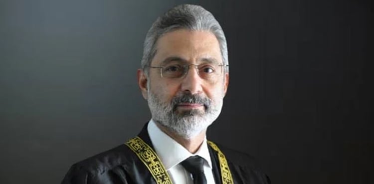 تحریک انصاف کا چیف جسٹس سے چیئرمین پی ٹی آئی کے کیسز براہ راست دکھانے کا مطالبہ