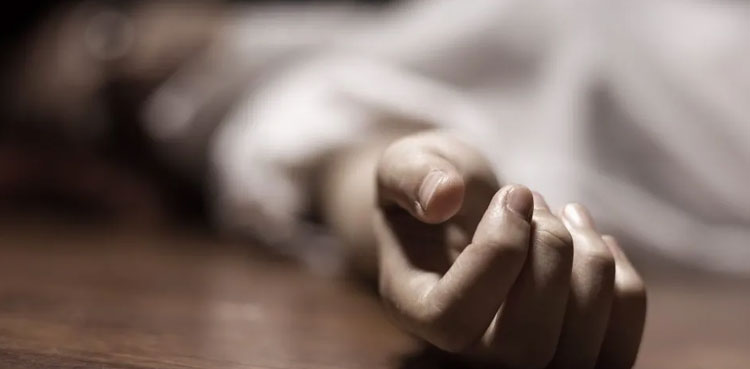 عاشق نے گرل فرینڈ کو قتل کر کے لاش کی تصویر واٹس ایپ پر لگا دی