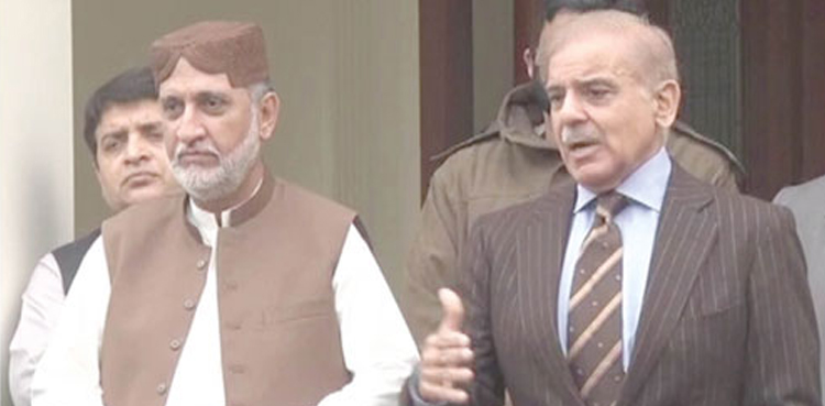 اختر مینگل کا ملکی بقا کیلیے وزیراعظم پر مکمل اعتماد کا اظہار