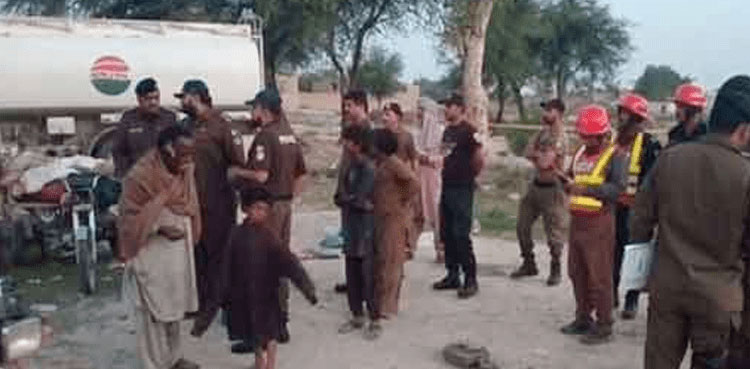 دنیا پور حادثہ