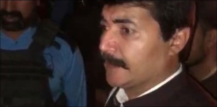 شیخ رشید کے افطار ڈنر سے واپسی پر پی ٹی آئی امیدوار ماجد ستی پر فائرنگ