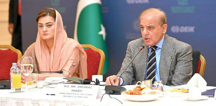 وزیر اطلاعات کی وزیراعظم کے اعتماد کا ووٹ لینے کی خبروں پر وضاحت