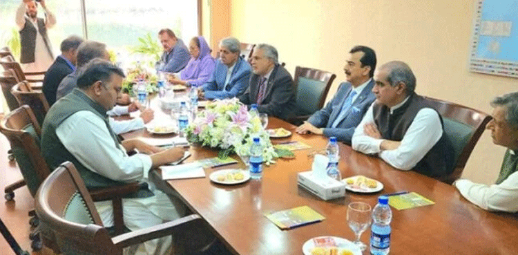 ‘حکومت اور پی ٹی آئی مذاکرات کے فائنل نتائج منگل کو سامنے آجائیں گے’