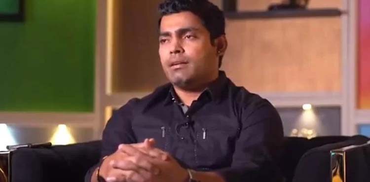 عمر اکمل