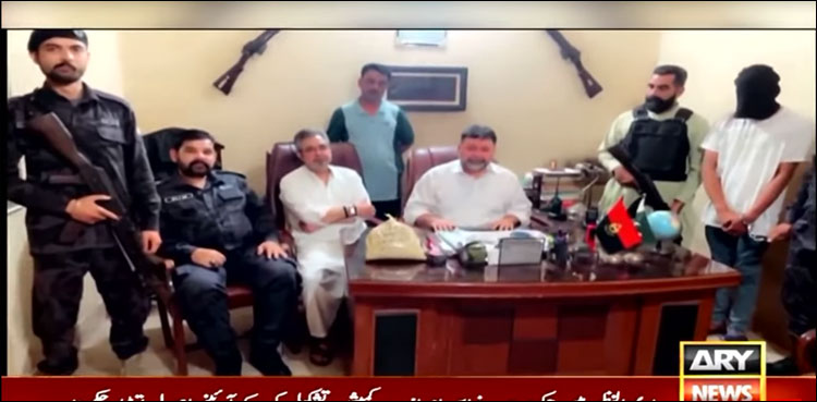 کراچی کے تعلیمی اداروں میں منشیات فراہم کرنے والا ملزم فیملی پارک سے گرفتار
