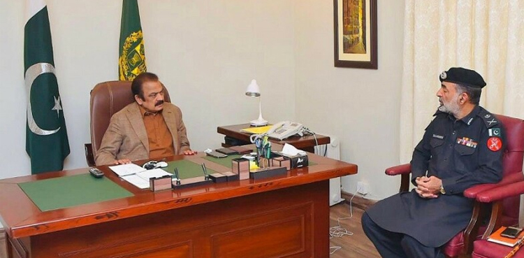 کمانڈنٹ ایف سی کو اچانک تبدیل کردیا گیا