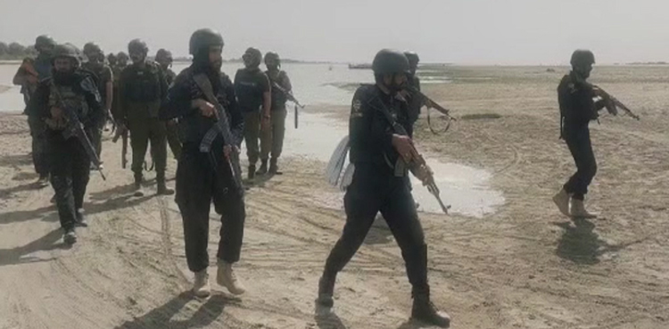 کچے کے ڈاکوؤں کے خلاف مکمل آپریشن کا فیصلہ