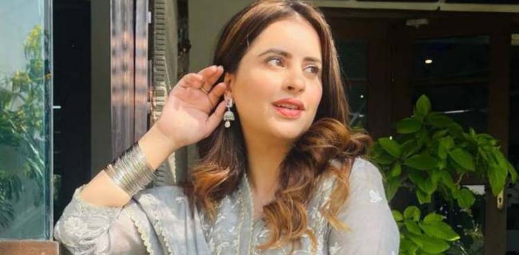 فاطمہ آفندی کی بھارتی گانے پر پرفارم کرنے کی ویڈیو وائرل