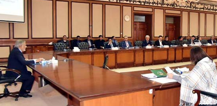 حکومت نے جاتے جاتے بھی  کئی منصوبے منظور کرڈالے