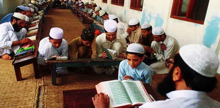 وفاق المدارس کے امتحانی نتائج کا اعلان