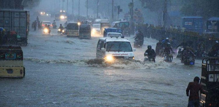 کراچی والے ہوشیار ! کل طوفانی بارش  کی پیش گوئی، بارش کے ابتدائی 2 گھنٹے خطرناک قرار