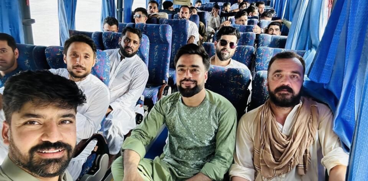 افغانستان ٹیم کے کھلاڑی کہاں عید منارہے ہیں؟ تصاویر وائرل