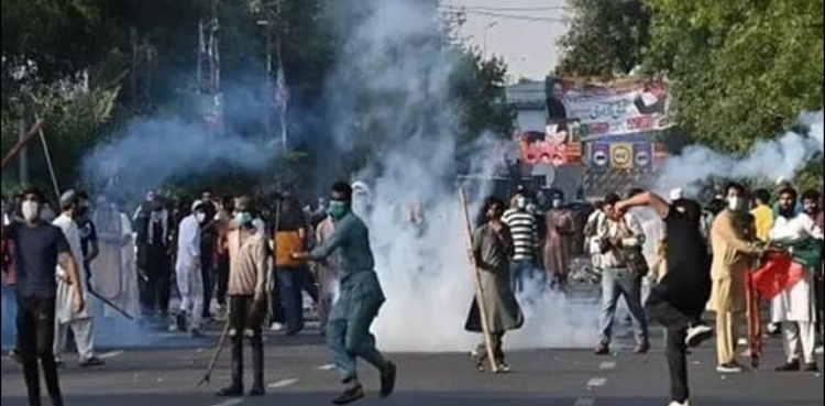 فوج نہیں یہ سیاسی جماعتوں نے کیا ہے، 9 مئی واقعے پر عوام کی رائے