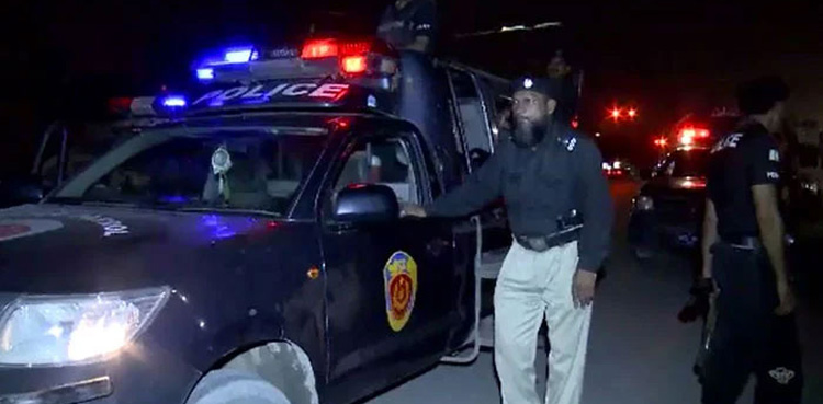 پولیس نے شہریوں کو لوٹ کر فرارا ہونے والے اسٹریٹ کرمنلز کو پکڑ لیا