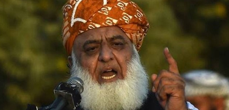 معاشی تباہی کے ذمہ دار چیئرمین پی ٹی آئی ہیں، فضل الرحمان