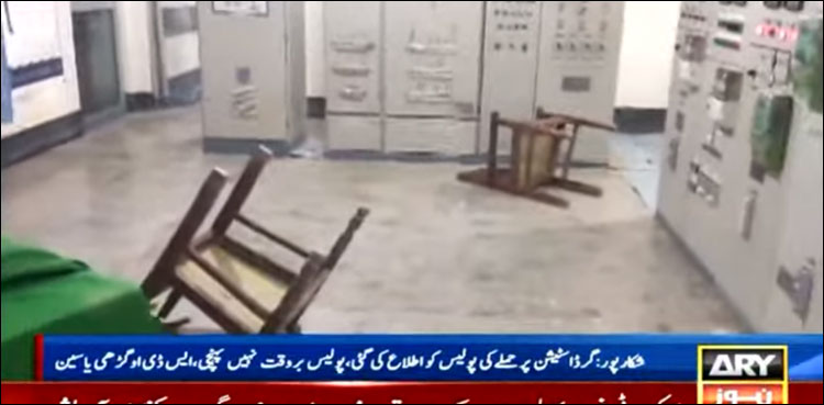 بجلی بحال نہ ہونے پر شکارپور کے گرڈ اسٹیشن پر مسلح افراد کا حملہ، 2 ملازمین زخمی