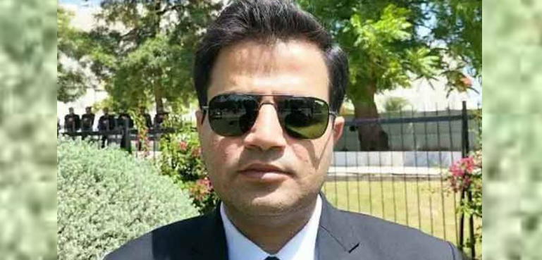 چیئرمین پی ٹی آئی کا پیغام ہے کہ ملک چھوڑ کر نہیں جانے والا، نعیم حیدر پنجوتہ