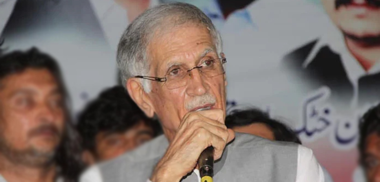 پرویز خٹک کا پی ٹی آئی توڑنے کا دعویٰ ، وکیل چئیرمین پی ٹی آئی کا  دلچسپ تبصرہ سوشل میڈیا پر وائرل