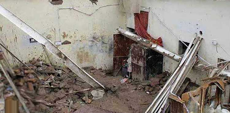 مانسہرہ :  چھت اور دیواریں گرنے کے مختلف واقعات،  خاتون سمیت 3 افراد جاں بحق،10زخمی