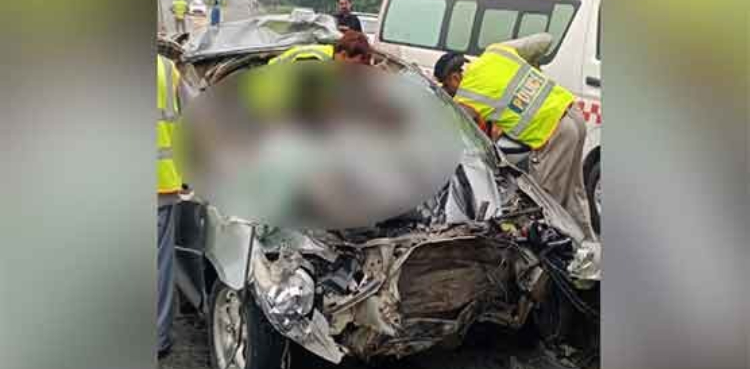 لاہور موٹروے پر کار حادثے کا شکار، 3 افراد جاں بحق