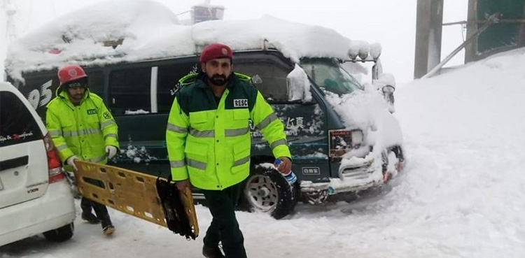 لینڈ سلائیڈنگ کے بعد مری میں غیرقانونی تعمیرات کے خلاف آپریشن کا فیصلہ