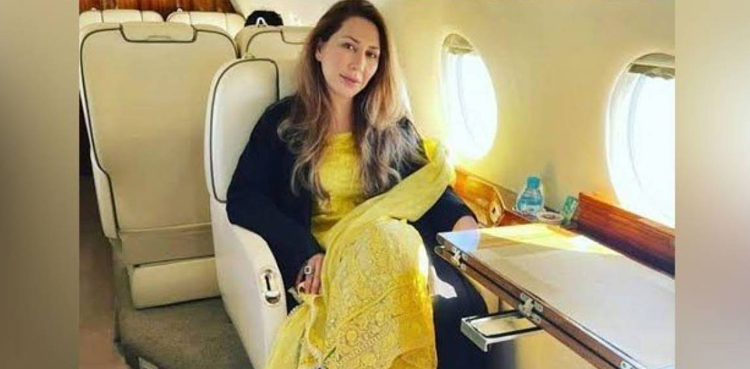 فرحت شہزادی اور ان کے شوہر کے نام جائیدادوں کا ریکارڈ طلب