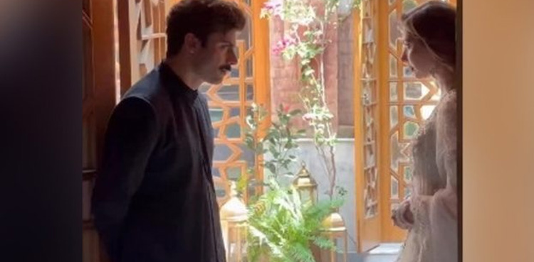 ماہرہ اور فواد کا جادو ایک بار پھر چل گیا، خوبصورت ویڈیو وائرل
