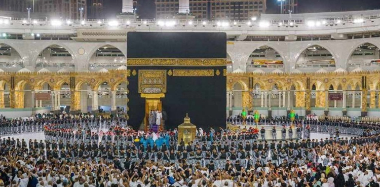 غسلِ کعبہ