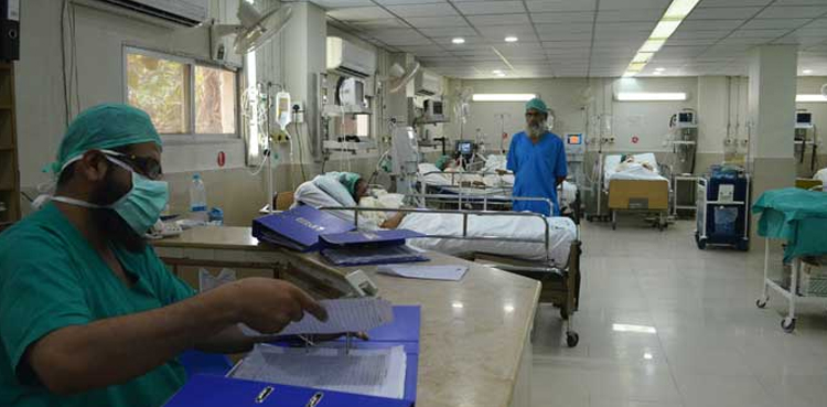 منکی پاکس کا مریض صحتیابی پر اسپتال سے ڈسچارج