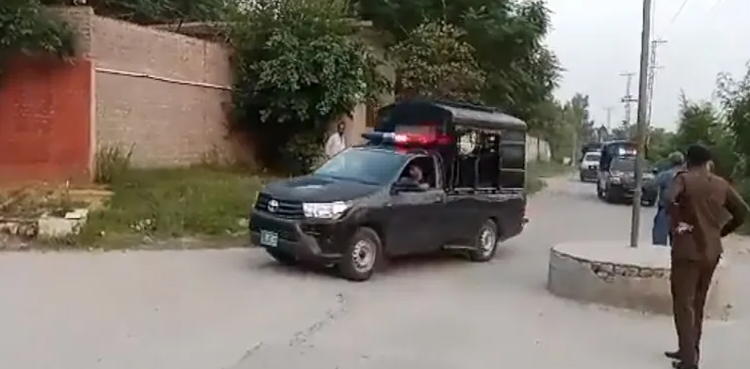 چیئرمین پی ٹی آئی