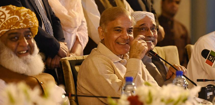 کیاواقعی پی ڈی ایم اتحاد نے پاکستان کو تاریخ کی بدترین پارلیمنٹ دی؟