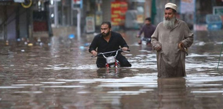 راولپنڈی میں موسلا دھار بارش، علاقوں میں کئی فٹ پانی جمع