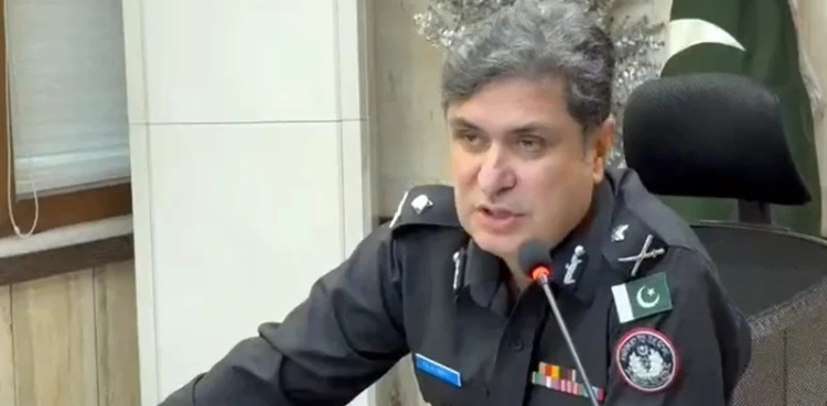 آئی جی سندھ رفعت مختار نے پولیس کے لیے نئی ہدایت جاری کر دی