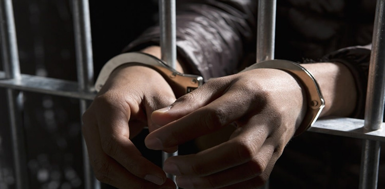 لیکچرار بیوی کو قتل کرنے والا شوہر  گرفتار