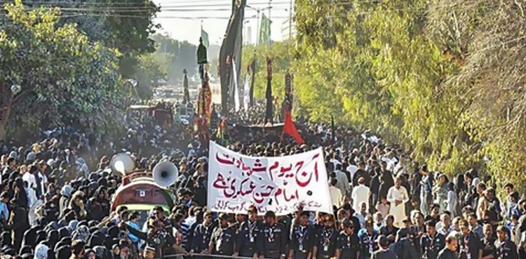 کراچی میں چپ تعزیہ کا جلوس، ایم اے جناح روڈ ٹریفک کیلئے بند