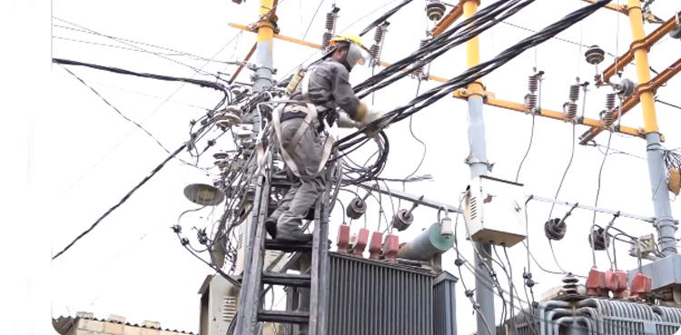 کے الیکٹرک کی کنڈا مافیا کے خلاف بڑی کارروائی، مقدمات درج