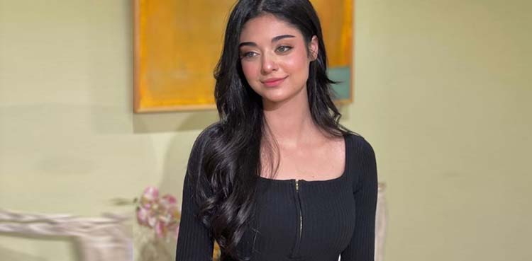 نور ظفر خان