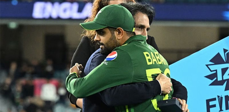 رمیز راجہ نے بابر اعظم سے ملاقات کا احوال بتادیا