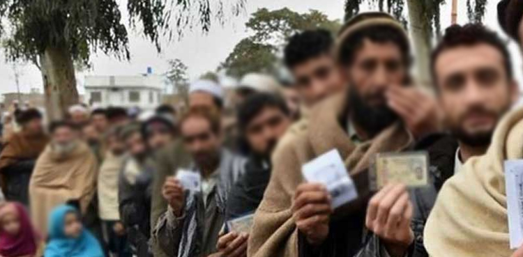 نگران حکومت کا رجسٹرڈ افغان مہاجرین سے متعلق اہم فیصلہ