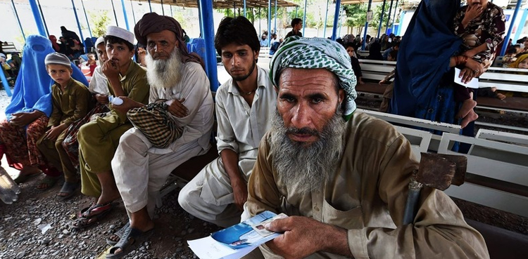 پاکستان میں رجسٹرڈ افغان مہاجرین کو عارضی قیام کی اجازت مل گئی