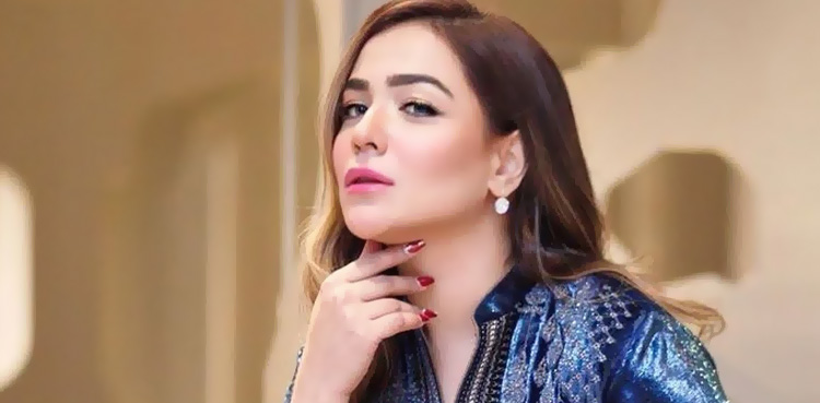 حمائمہ ملک کی فیروز خان کے ہمراہ خوبصورت تصاویر وائرل
