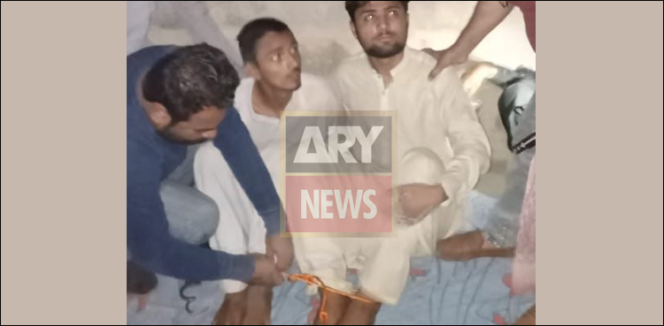 کراچی میں اغوا کاروں سے پولیس مقابلہ، 18 سالہ ریان، 15 سالہ رضوان بازیاب